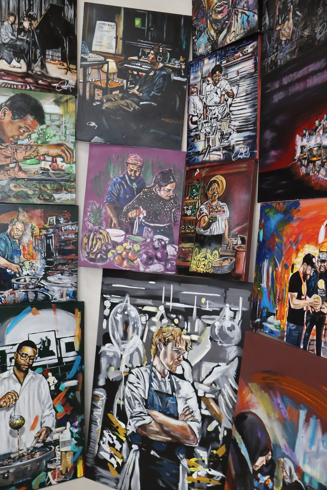 Fine art canvas by Andres Gallardo